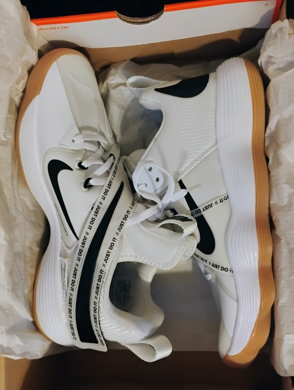 Men's Brand New Nike React Hyperset Sneakers - Picture 8 of 8